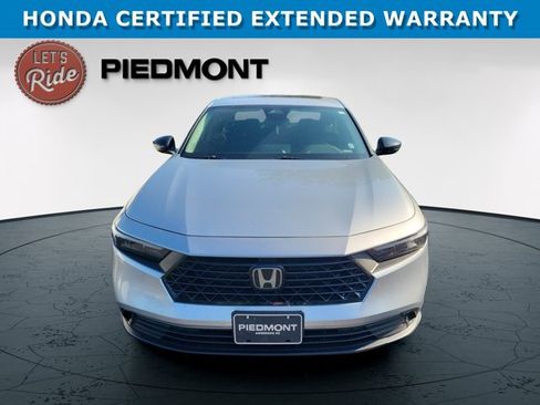 Used 2025 Honda Accord SE image 3