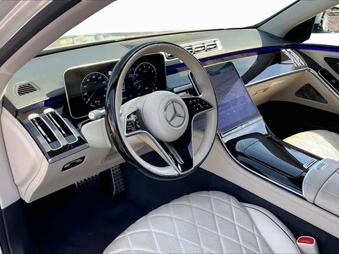Used 2021 Mercedes-Benz S 580 4MATIC Sedan image 17