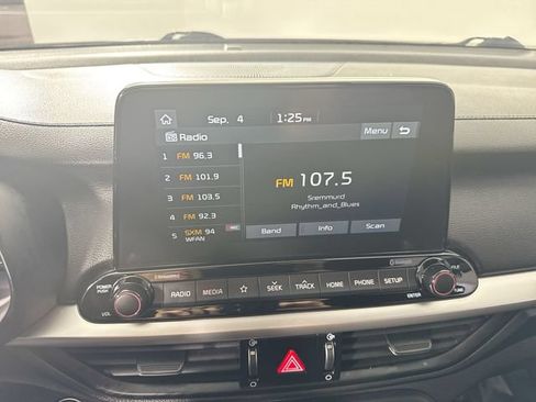 Used 2020 Kia Forte GT FWD image 6
