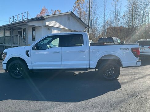 New 2025 Ford F150 XLT w/ Equipment Group 302A MID image 8