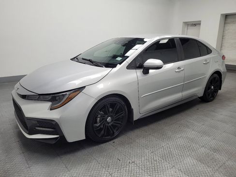 Used 2021 Toyota Corolla SE w/ Carpet Mat Package (TMS) FWD image 2