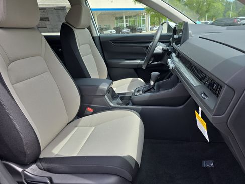 New 2026 Honda CR-V EX image 10