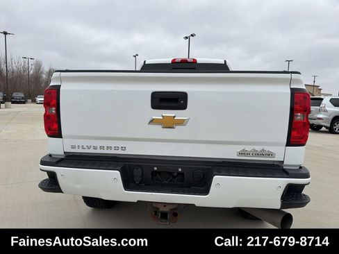 Used 2016 Chevrolet Silverado 2500 High Country w/ Duramax Plus Package image 16