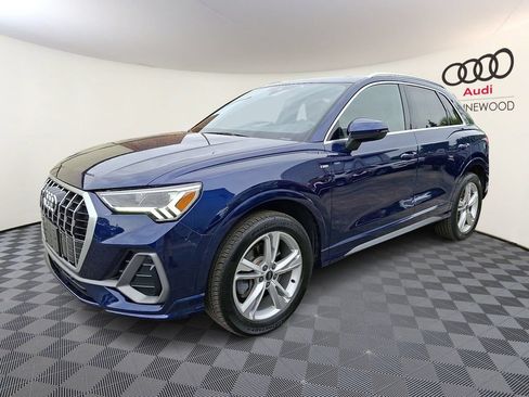 Used 2023 Audi Q3 2.0T Premium Plus AWD/4WD image 3