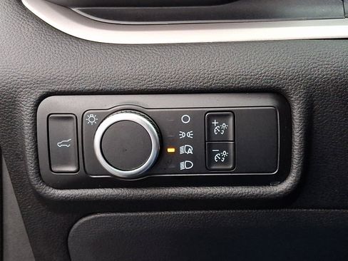 Certified 2024 Ford Explorer XLT w/ Class IV Trailer Tow Package image 24