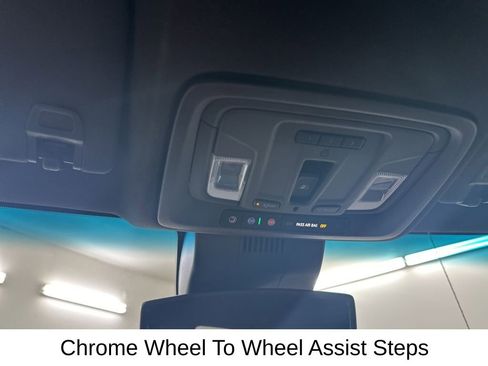 Used 2022 GMC Sierra 1500 SLT w/ SLT Premium Plus Package image 44