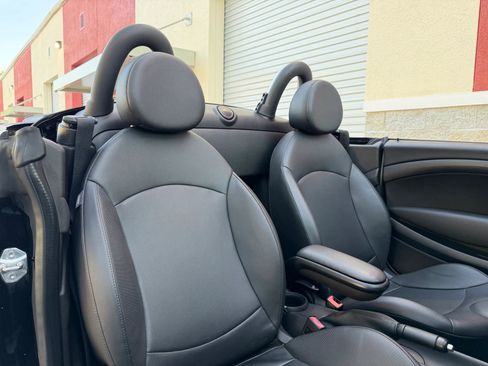 Used 2013 MINI Cooper Roadster FWD image 71
