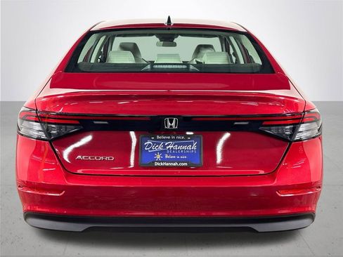 New 2025 Honda Accord SE image 7