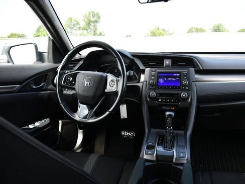 Used 2019 Honda Civic Sport image 22