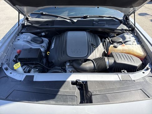 Used 2022 Dodge Challenger R/T image 31