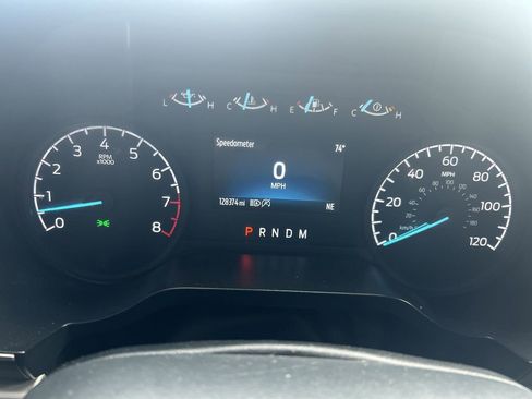 Used 2021 Ford F150 XLT image 10