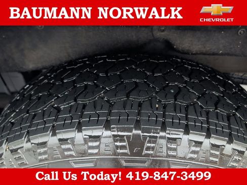 Used 2024 Chevrolet Silverado 1500 Custom w/ LPO, Dark Essentials Package image 5