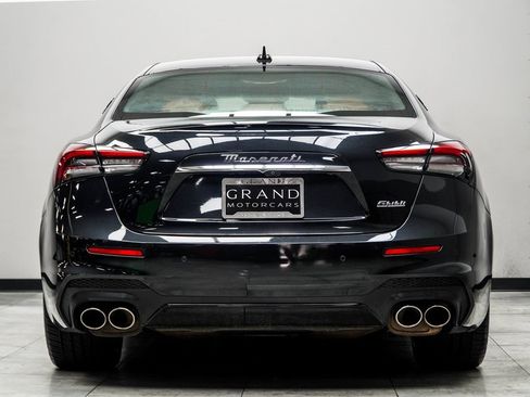 Used 2022 Maserati Ghibli Modena image 12