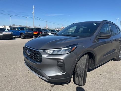 Used 2025 Ford Escape ST-Line w/ Tech Pack #1 image 29