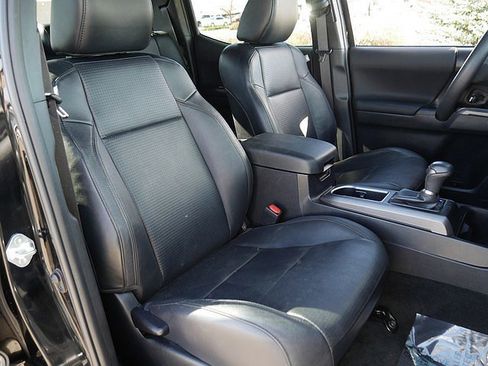 Used 2023 Toyota Tacoma TRD Sport image 55