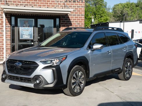 Used 2024 Subaru Outback Touring XT AWD/4WD image 1