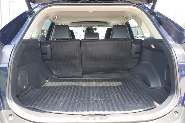 Used 2021 Toyota RAV4 XLE Premium AWD/4WD image 29