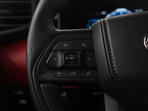 Used 2025 Toyota Sequoia TRD Pro image 31