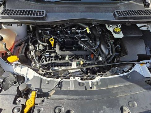 Used 2019 Ford Escape SE FWD image 22