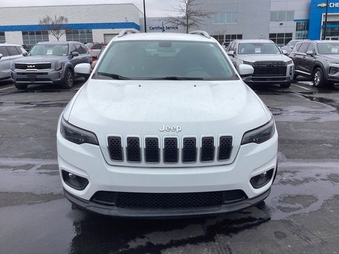 Used 2020 Jeep Cherokee Latitude Plus w/ Cold Weather Group image 4