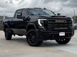 Used 2025 GMC Sierra 2500 AT4 video 2