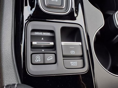 New 2026 Honda Pilot Touring image 21