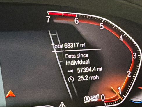 Used 2021 BMW X4 xDrive30i w/ Premium Package AWD/4WD image 7