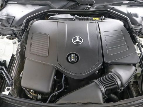 Used 2023 Mercedes-Benz C 300 4MATIC Sedan w/ Exclusive Trim Package image 23