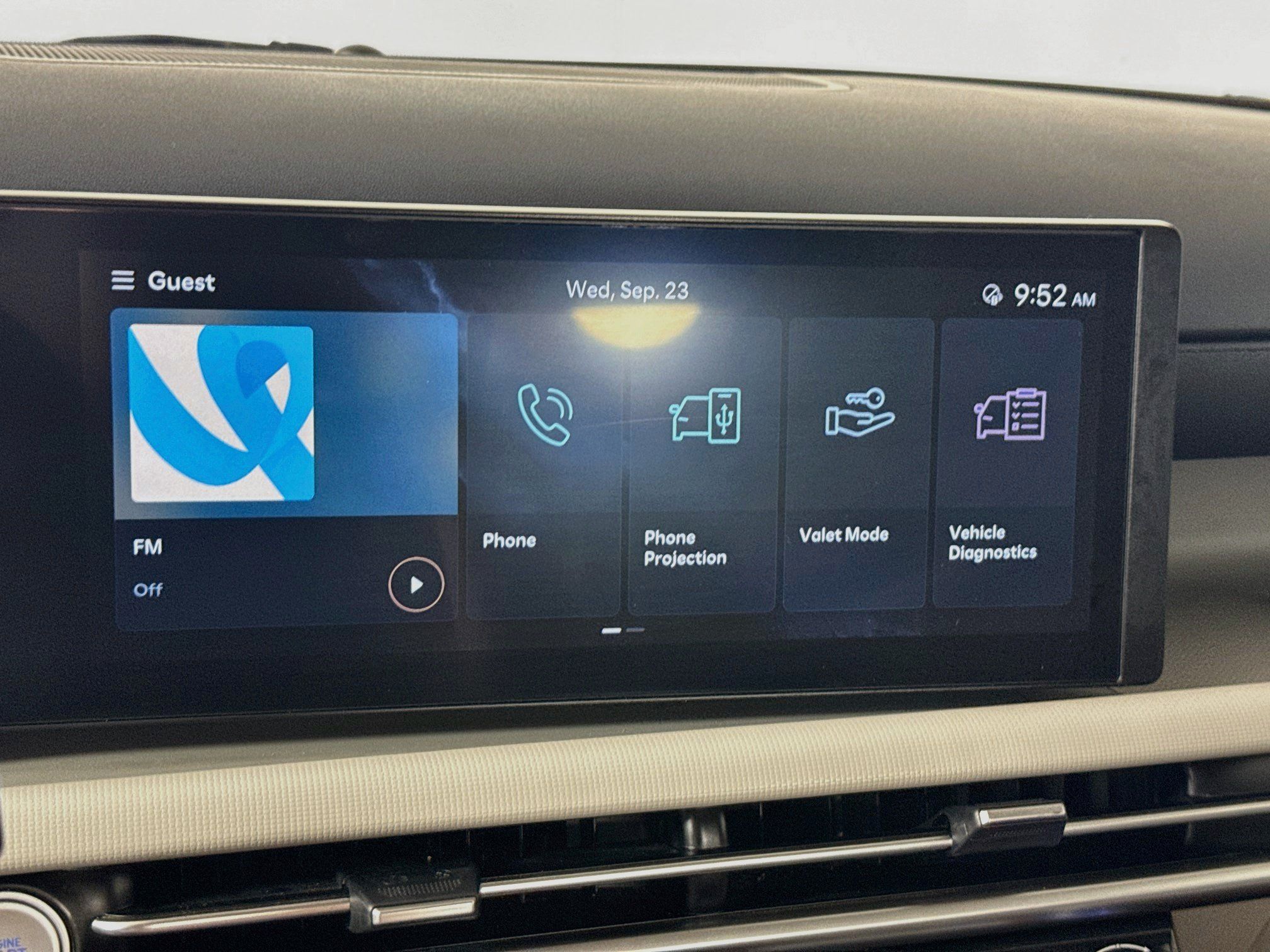 Used 2025 Hyundai Tucson SEL FWD image 16
