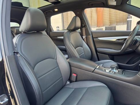 Used 2020 INFINITI QX50 Essential w/ Edition 30 Package FWD image 36