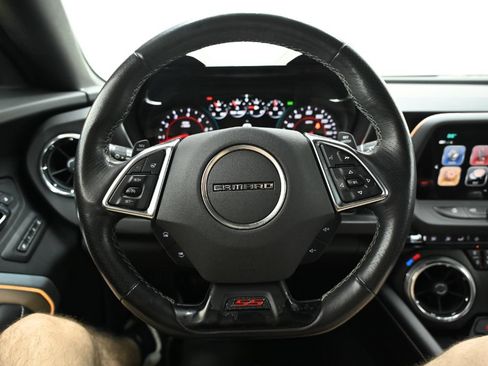 Used 2018 Chevrolet Camaro SS RWD image 26