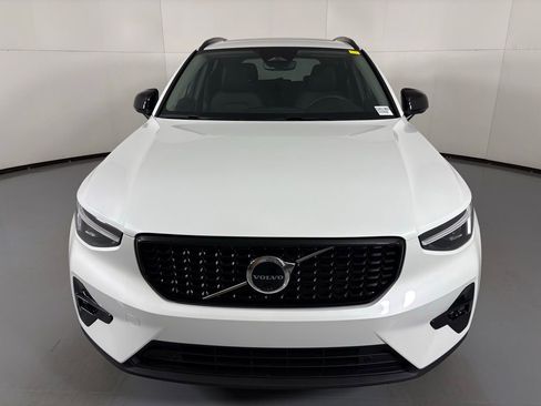 New 2026 Volvo XC40 B5 Plus w/ Protection Package Premier image 3