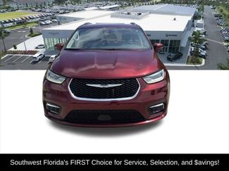 Certified 2021 Chrysler Pacifica Touring-L w/ Uconnect Theater Family Group FWD video 2