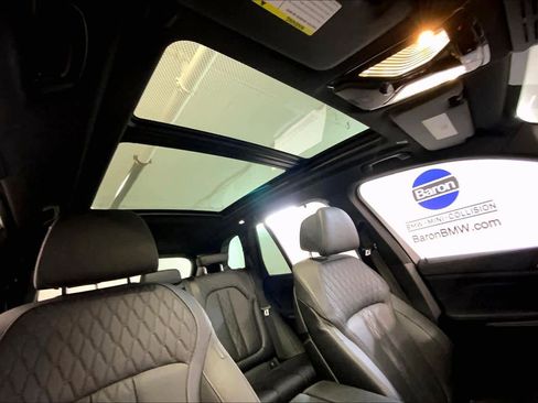 Used 2024 BMW X5 M60i image 14