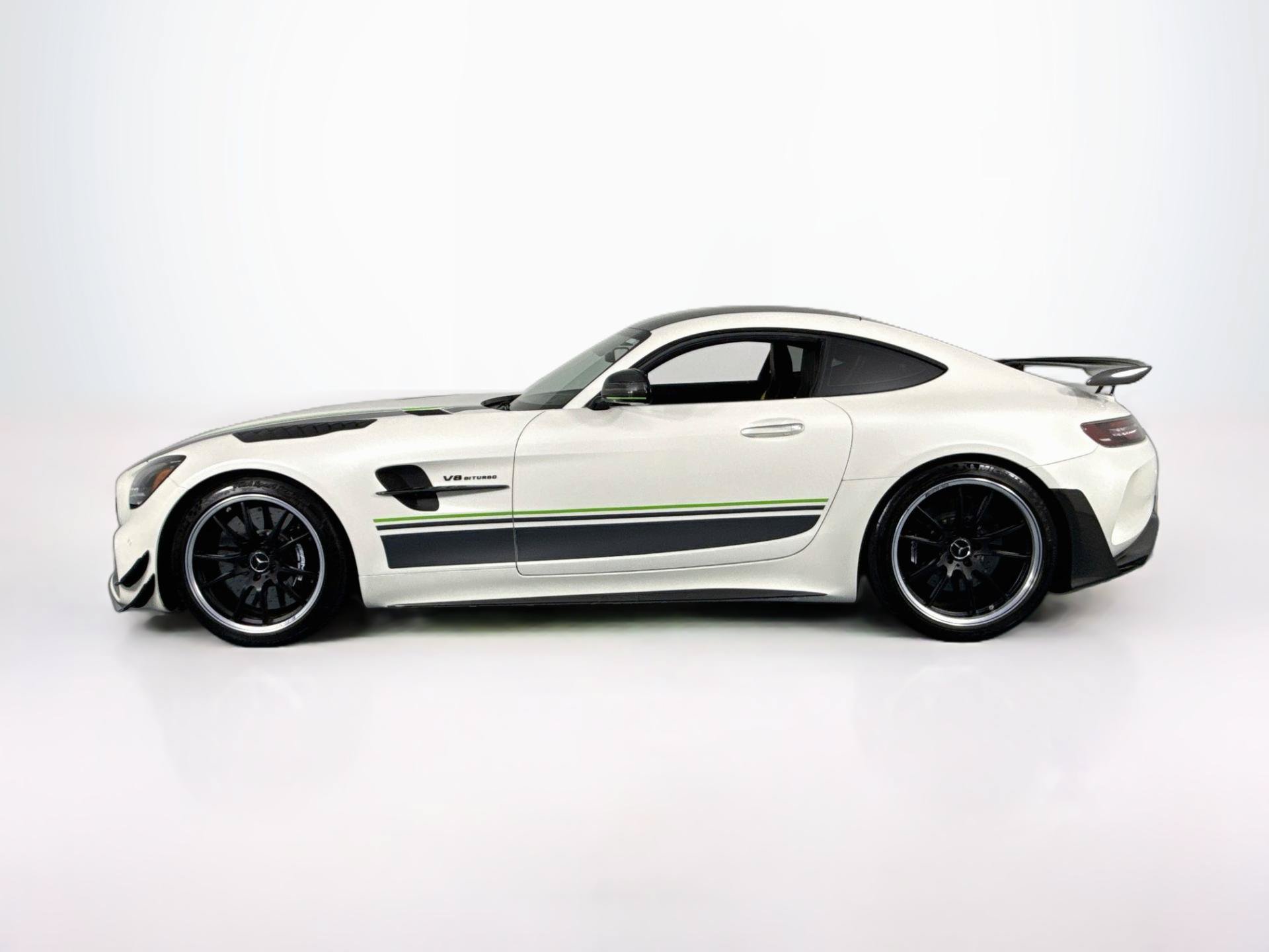 Used 2020 Mercedes-Benz AMG GT R image 8