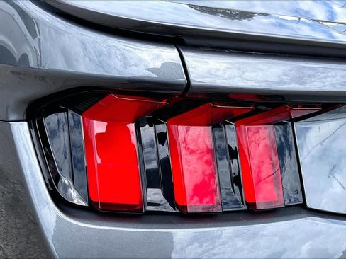 Certified 2025 Ford Mustang GT RWD image 28