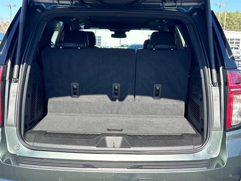 Used 2023 Chevrolet Tahoe LT w/ LT Signature Plus Package image 19