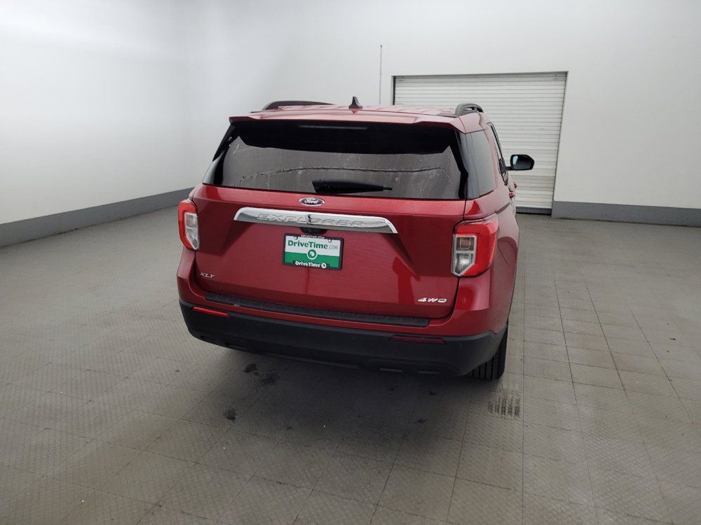 Used 2021 Ford Explorer XLT AWD/4WD image 7
