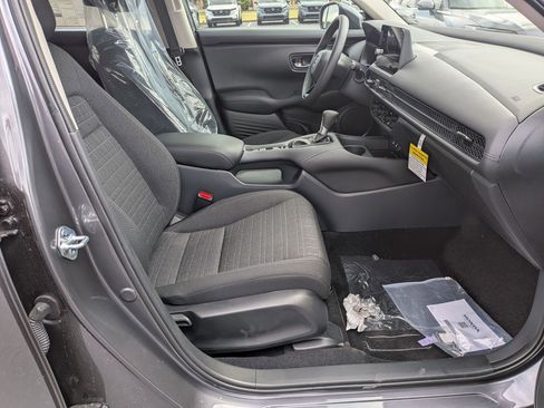 New 2026 Honda HR-V LX image 34