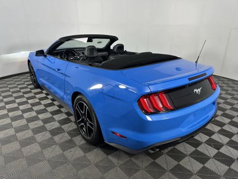 Used 2022 Ford Mustang Premium RWD image 4