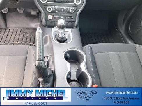 Used 2019 Ford Mustang GT image 12