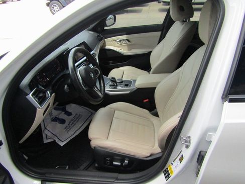 Used 2020 BMW M340i xDrive w/ Premium Package image 22