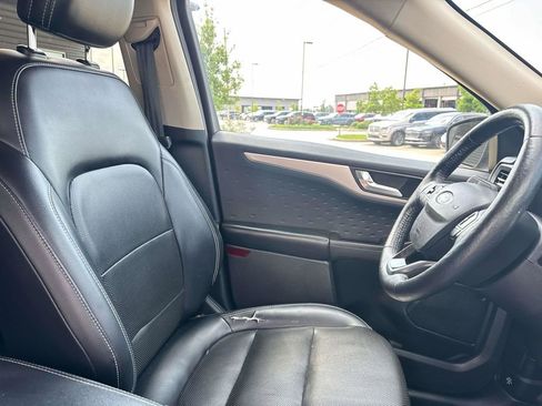 Used 2020 Ford Escape SEL FWD image 11