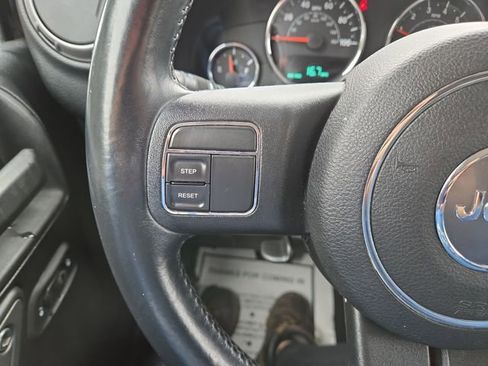 Used 2012 Jeep Wrangler Unlimited Sport AWD/4WD image 20