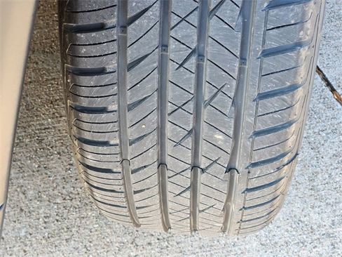 Certified 2023 Jeep Compass Altitude image 10