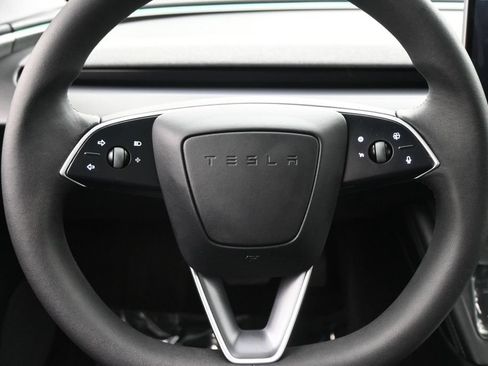 Used 2024 Tesla Model 3 Standard Range RWD image 4