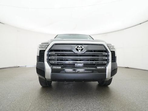 New 2026 Toyota Tundra Limited AWD/4WD image 31
