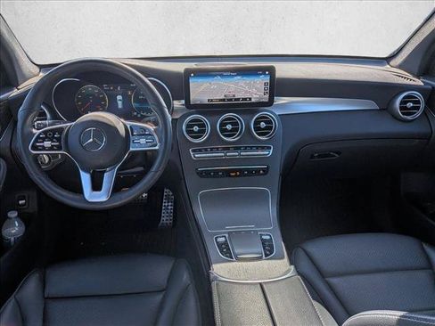 Used 2021 Mercedes-Benz GLC 300 4MATIC image 16