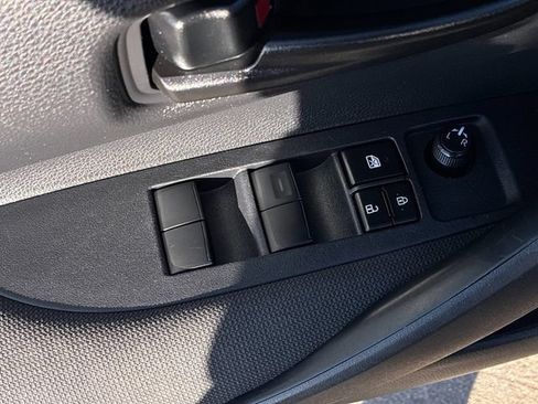 Used 2024 Toyota Corolla LE FWD image 13