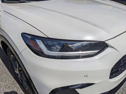 Used 2024 Honda HR-V EX-L image 15